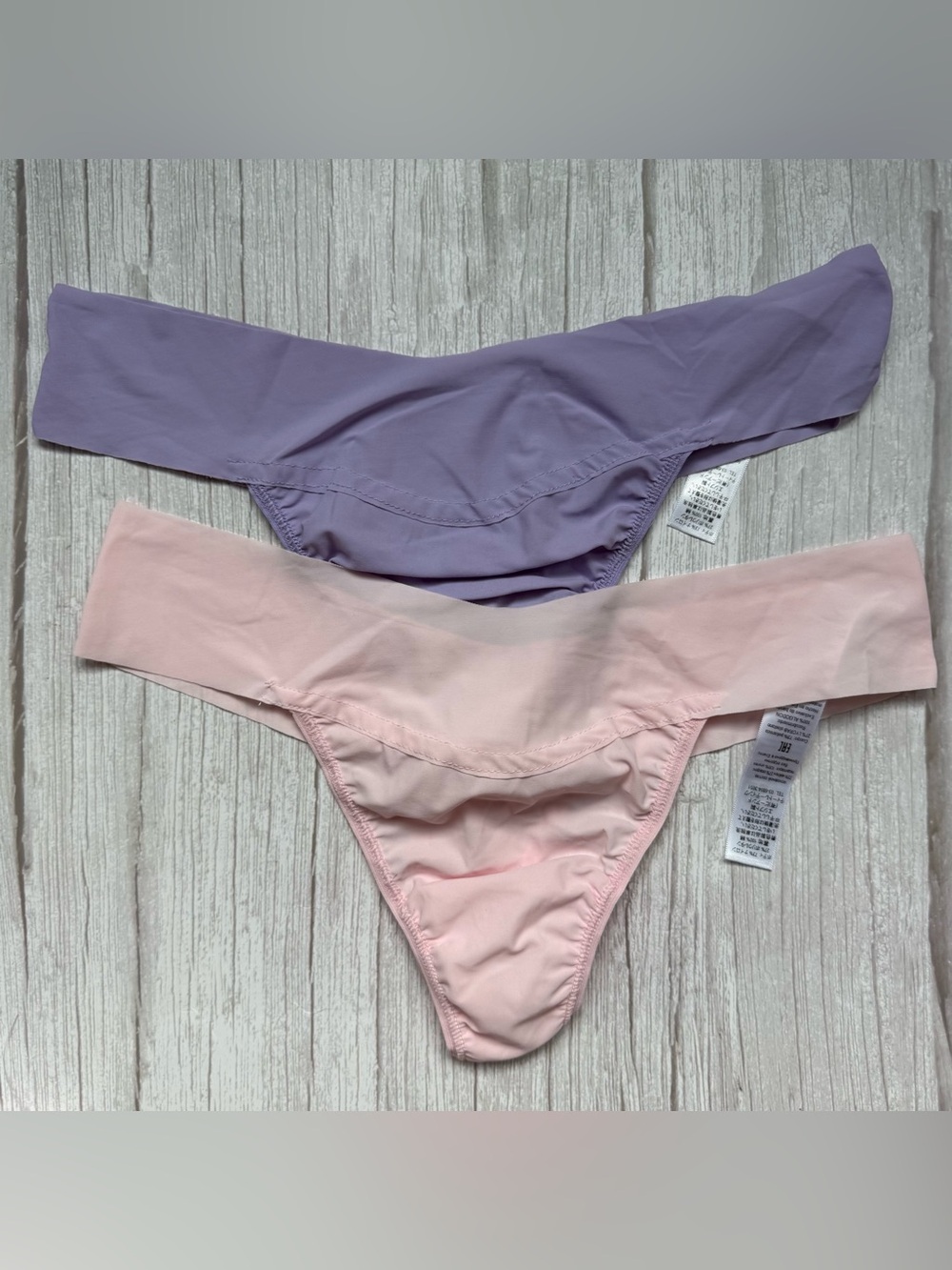 Breathe V-Cut Thongs Hanky Panky Size L